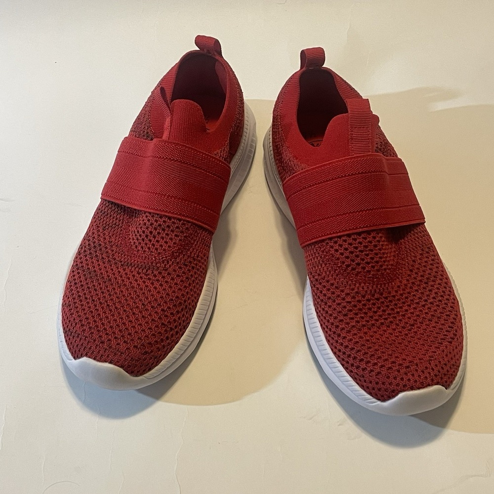 Athletic Works Men's Slip On Jogger Sneakers Memory Foam Size 7.5